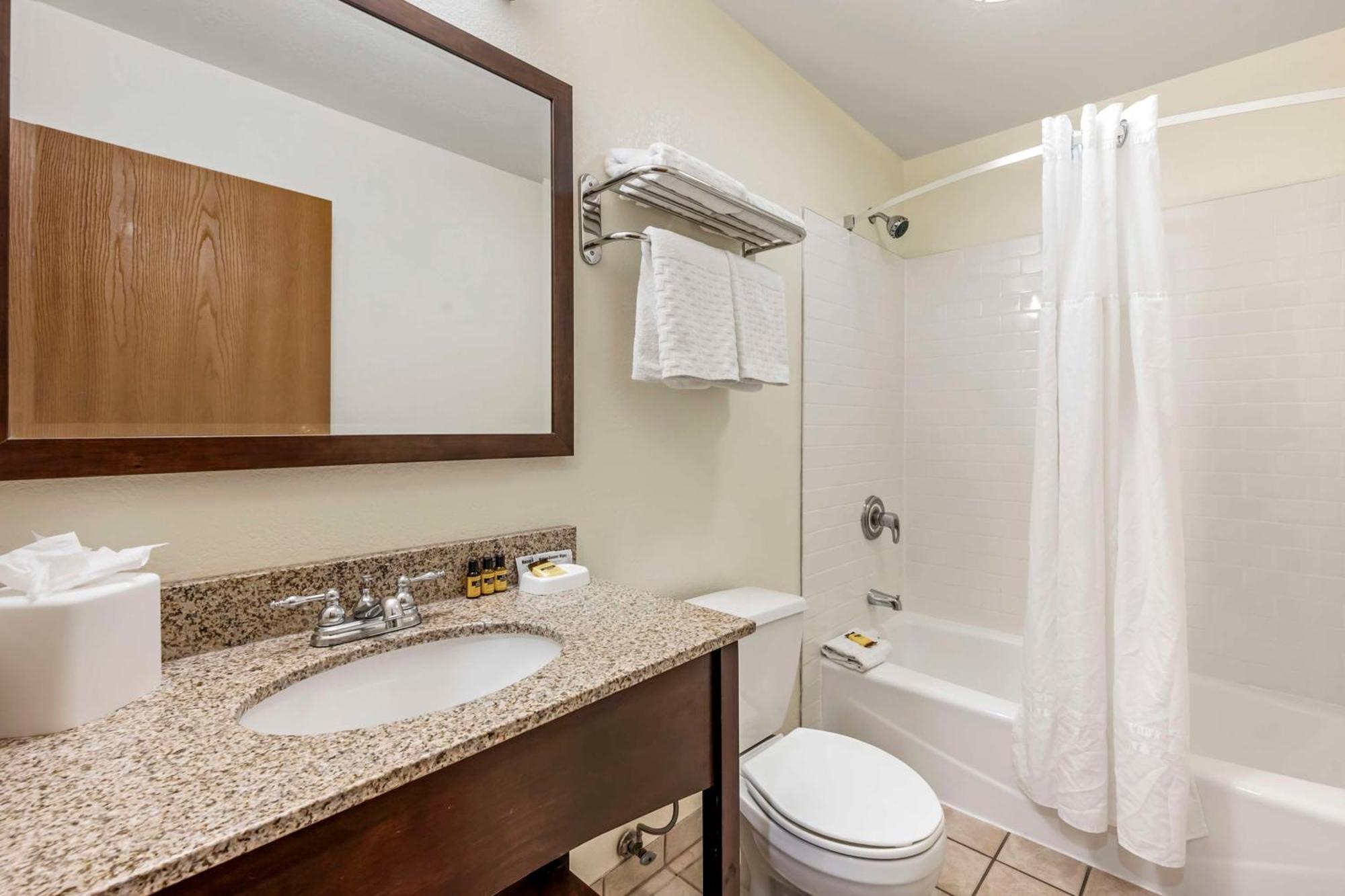 Best Western Plus Eagle Vail Airport Eksteriør bilde