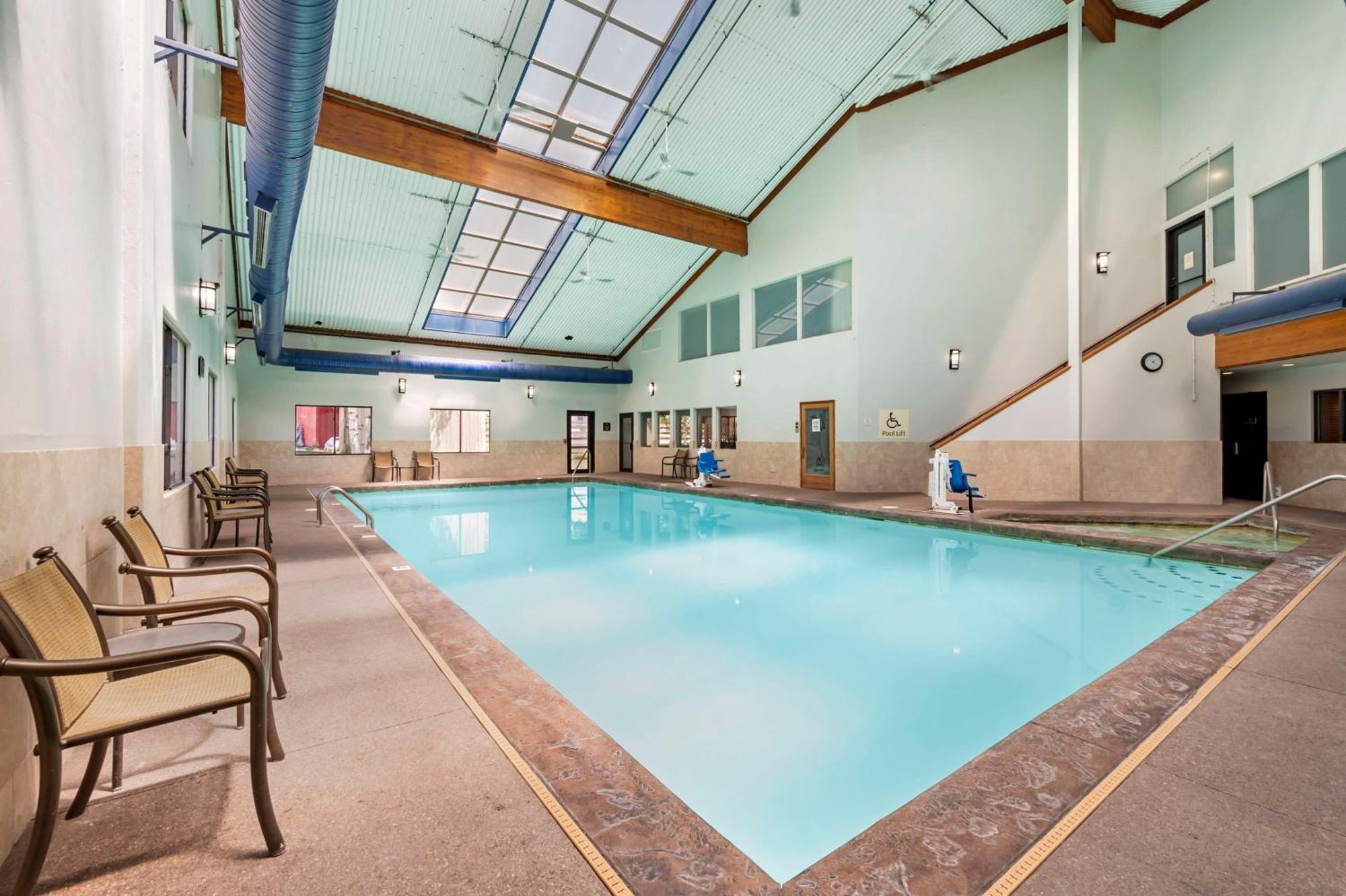 Best Western Plus Eagle Vail Airport Eksteriør bilde